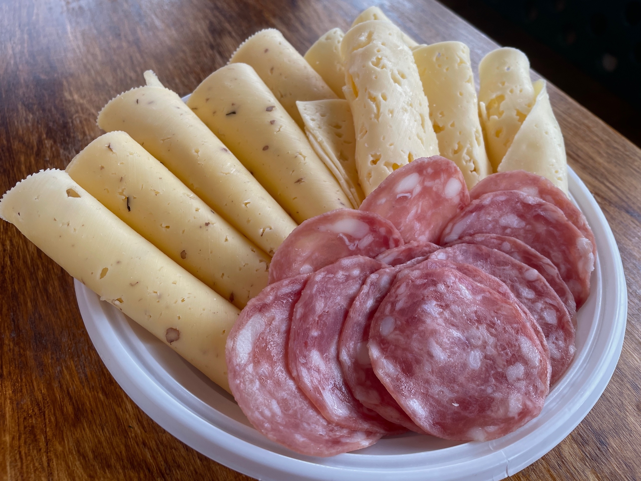 В Коми детские сады через суд вернули деньги за поставки поддельного сыра