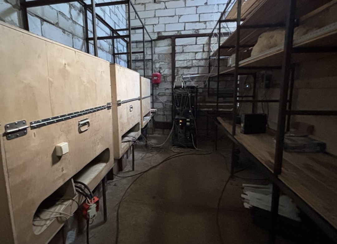 В Коми ФСБ накрыла подпольную майнинг‑ферму