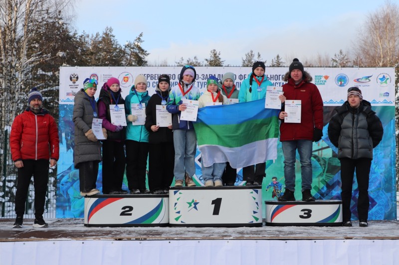 Сборная Коми одержала победу на соревнованиях по лыжному туризму