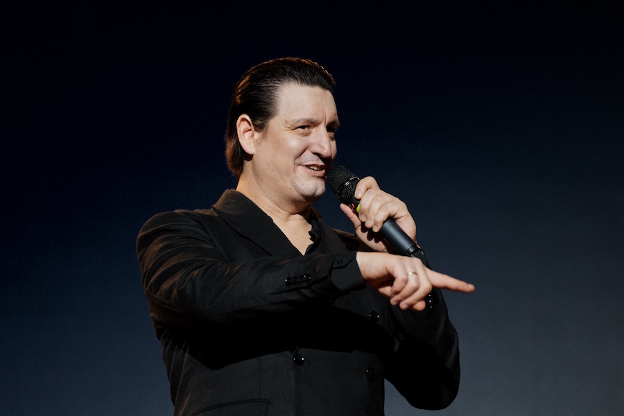 7 марта Академический театр оперы и балета Республики Коми приглашает насладиться концертом аргентинского тенора Карлоса Д’Онофрио