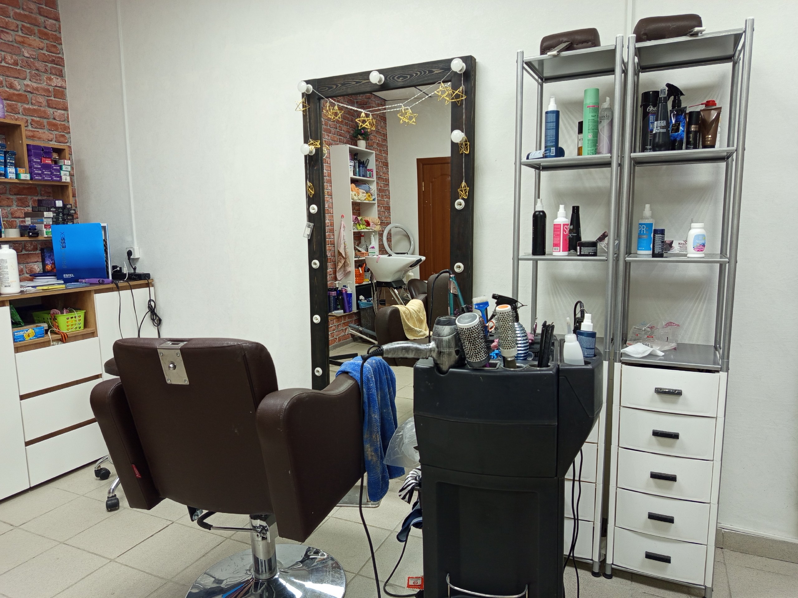 К 8 Марта россиянки в среднем планируют потратить на красоту около семи тысяч рублей