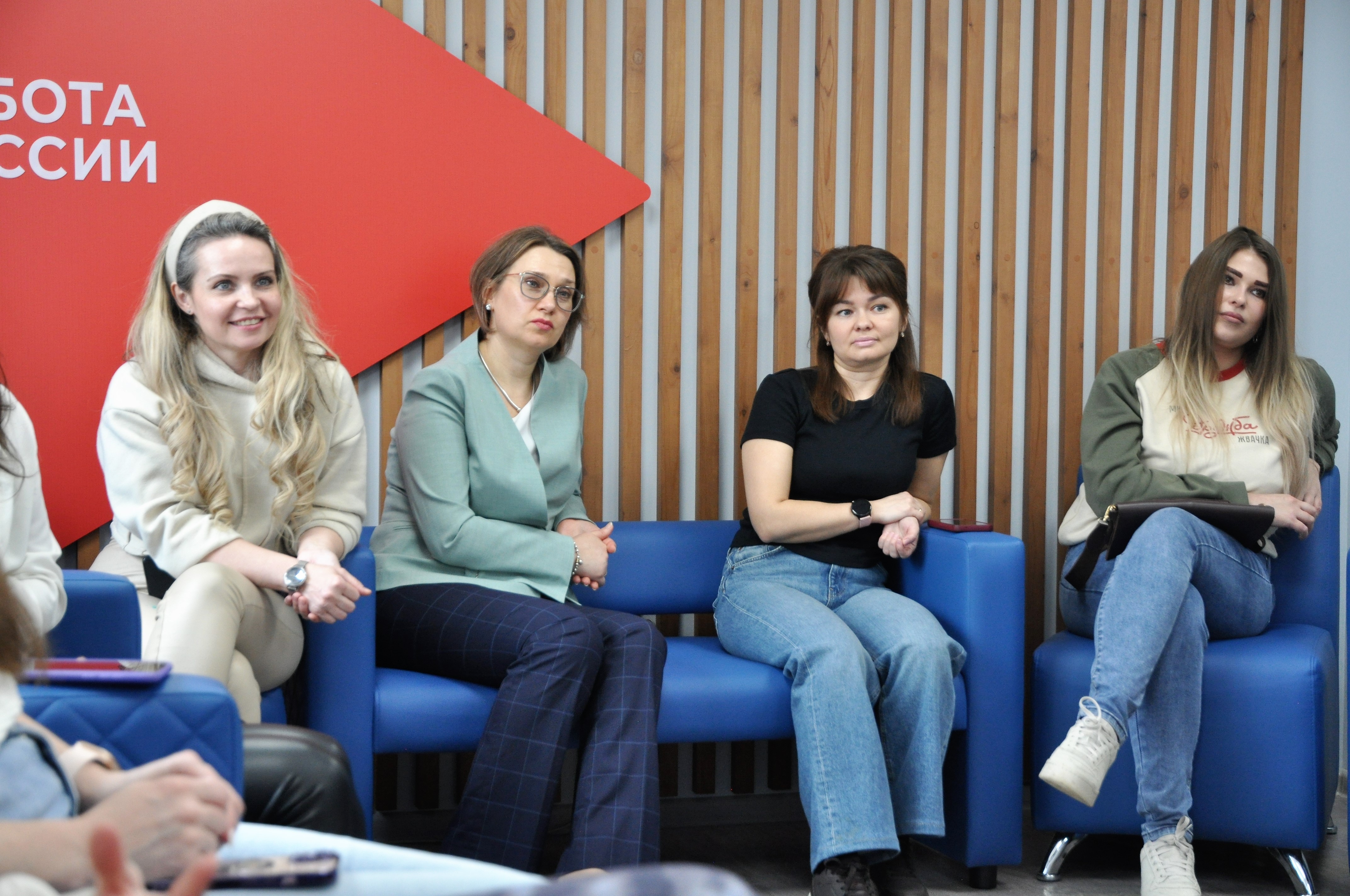 С начала года более 400 женщин в Республике Коми нашли работу при поддержке государственной службы занятости