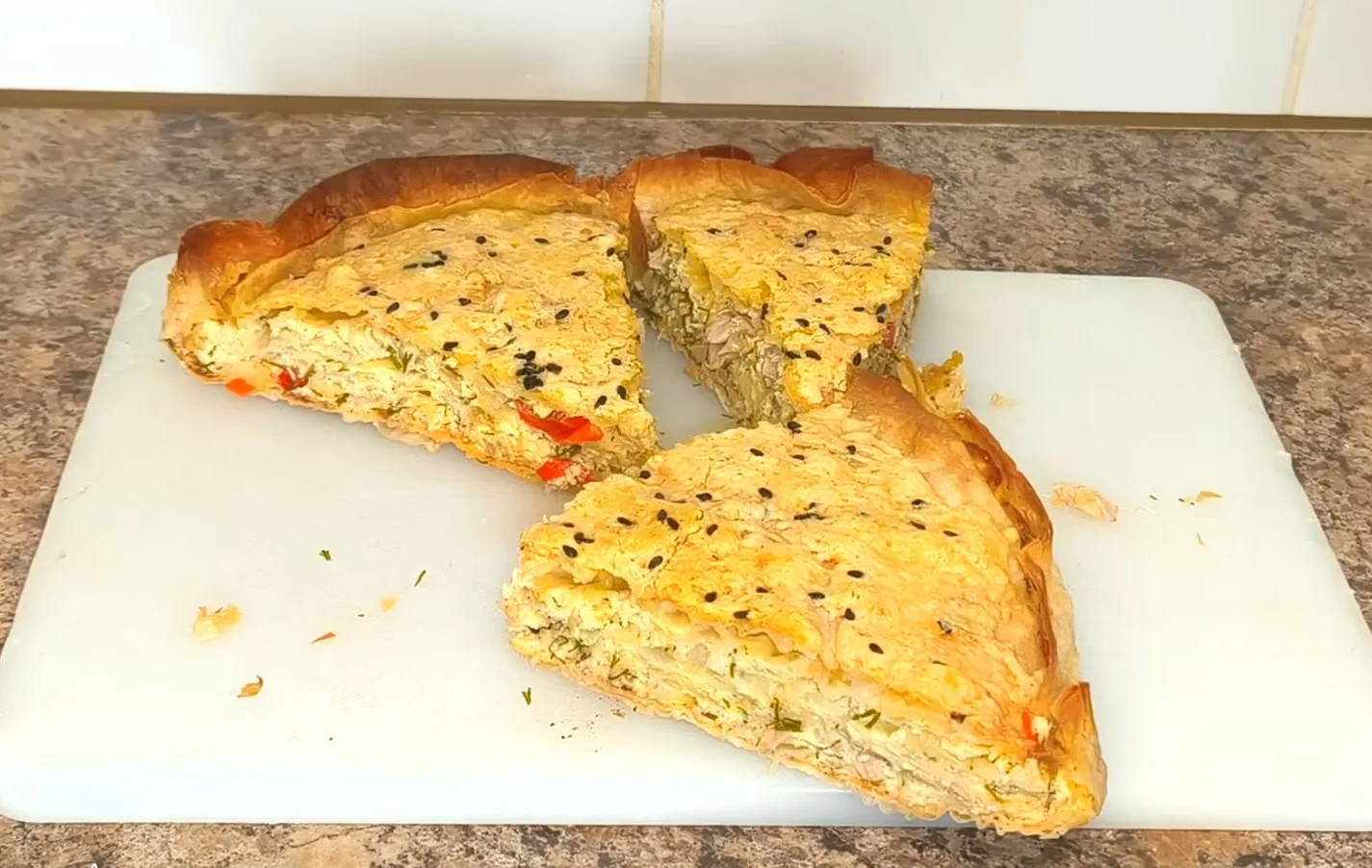 Лаваш + тунец = завтрак мечты: готовлю за 15 минут, и это вкуснее любой пиццы