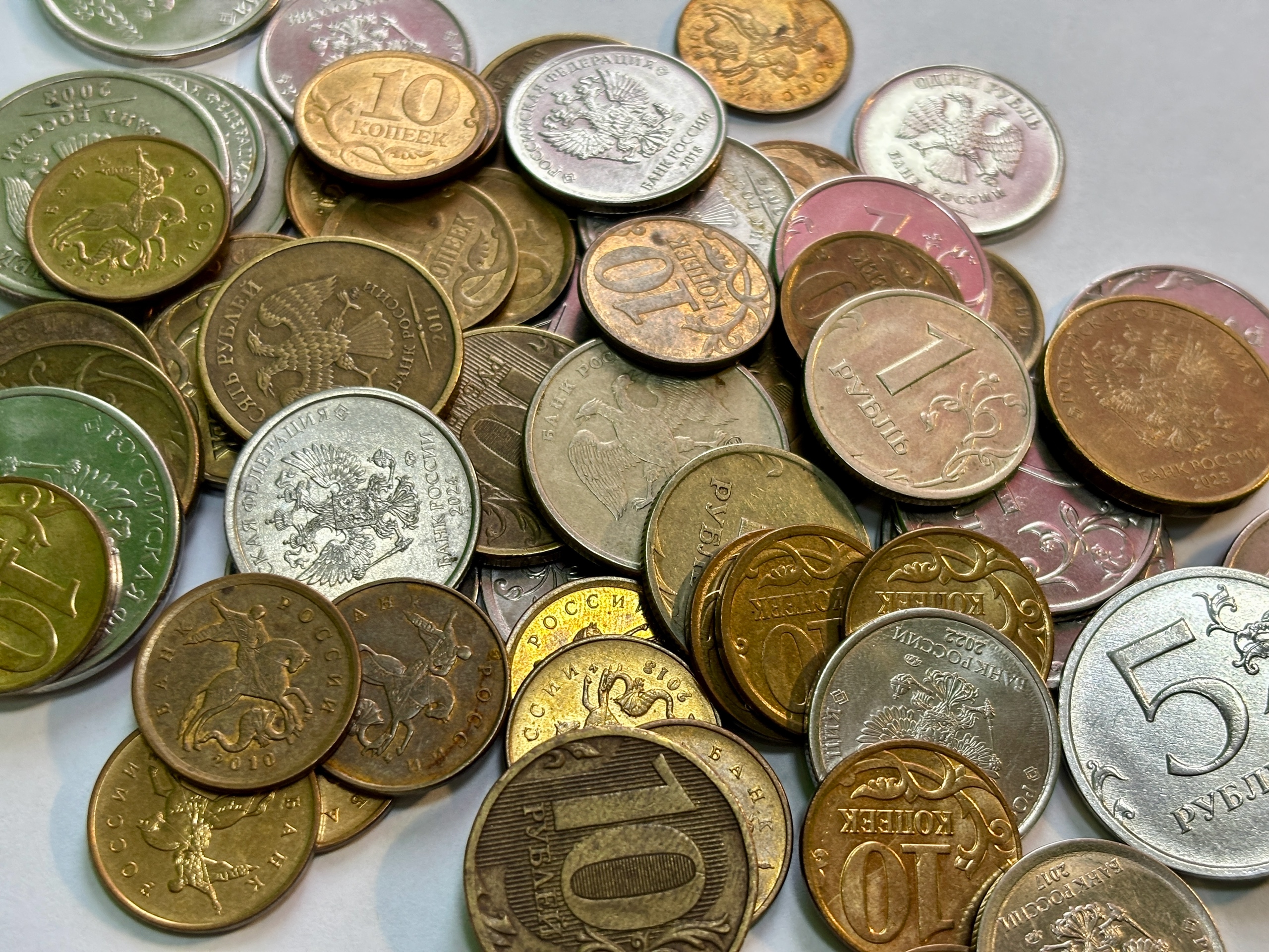 В 1984 году мама положила 500 рублей на мою сберкнижку к 18-летию: пошла в Сбербанк, не ожидала увидеть такую сумму в 2025