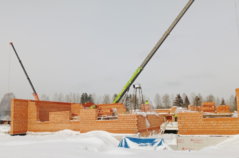 В Коми началось строительство стен нового корпуса Летского интерната