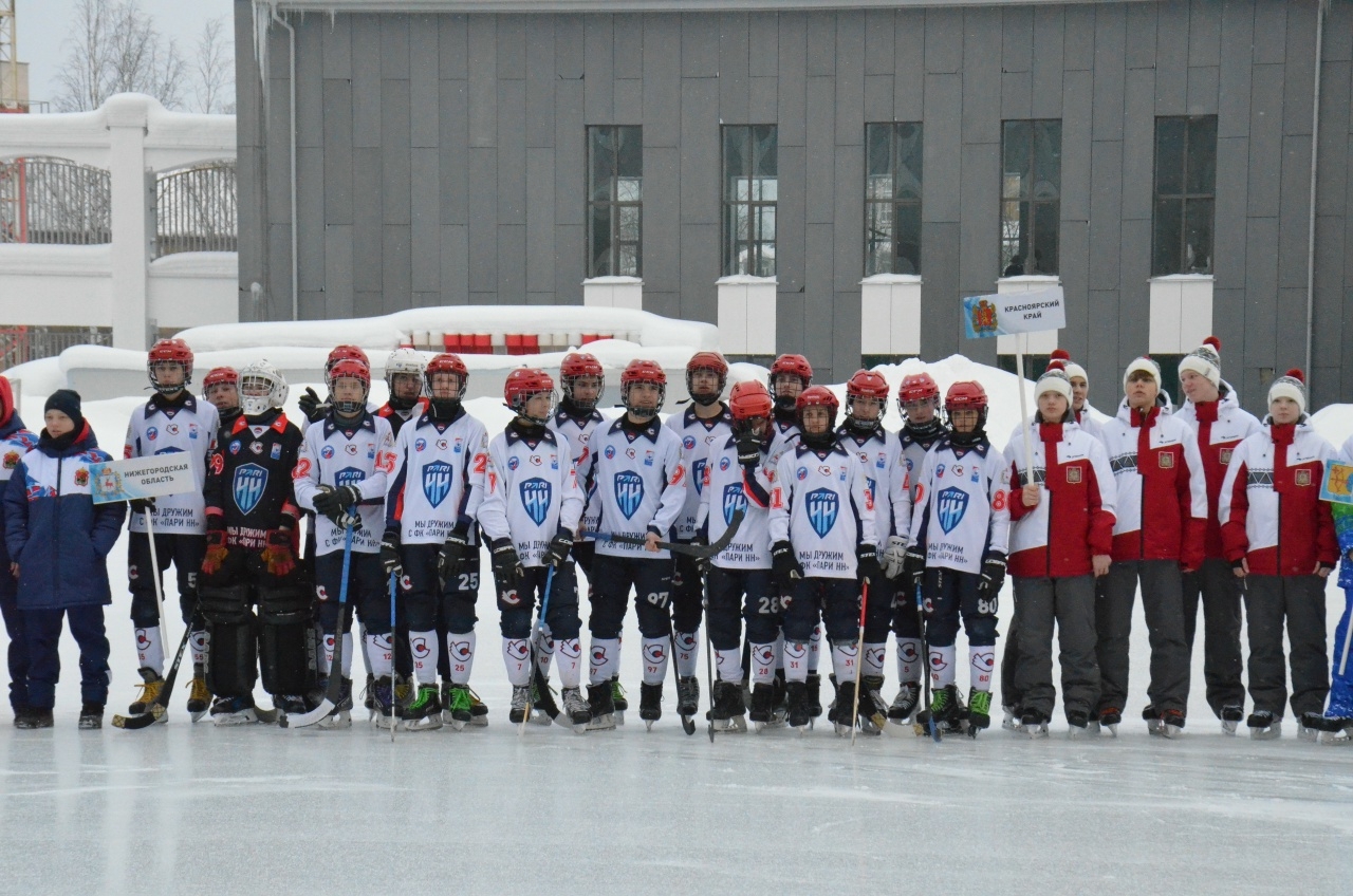 Юные хоккеисты поборолись за медали Спартакиады учащихся в Сыктывкаре