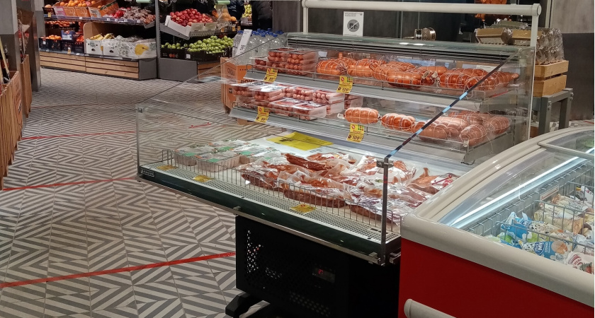 Из чего состоят колбаса и сыр из магазина, которые стоят 50 — 100р