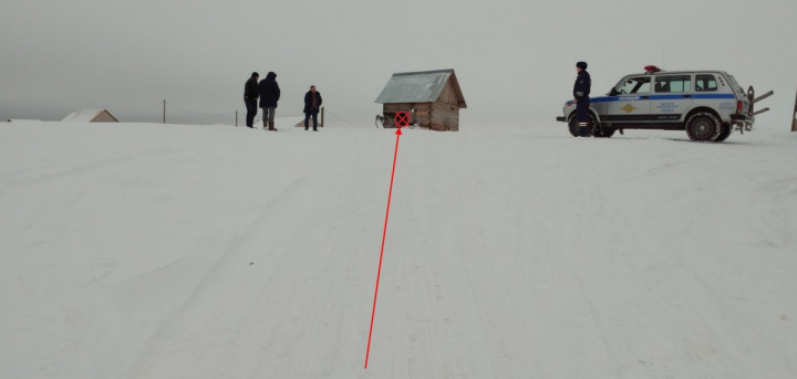 Женщина, которая протаранила «водонапорку» на снегоходе с пассажиром, получила срок