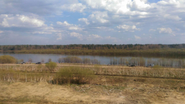 В Сыктывкаре один из берегов Сысолы «захватили» тусовщики