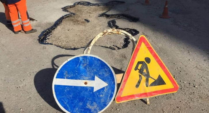 В Сыктывкаре перекроют улицу и половину перекрестка