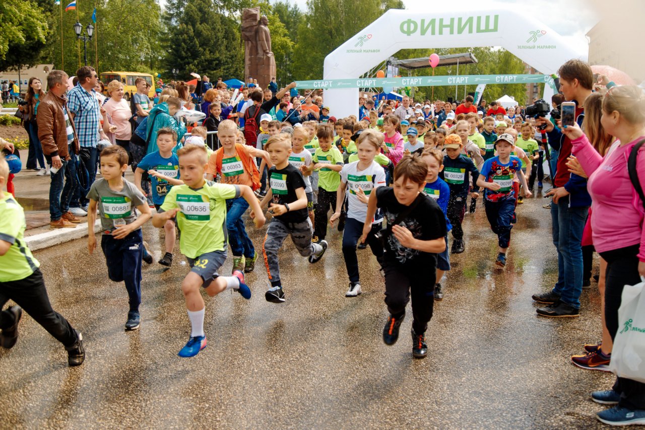 В Сыктывкаре на Стефановской площади прошел третий «Зелёный марафон» Сбербанка