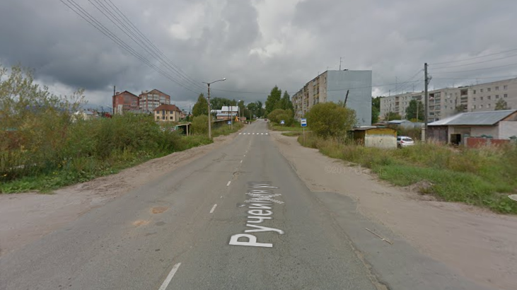 В Сыктывкаре перекрыли улицу за железной дорогой