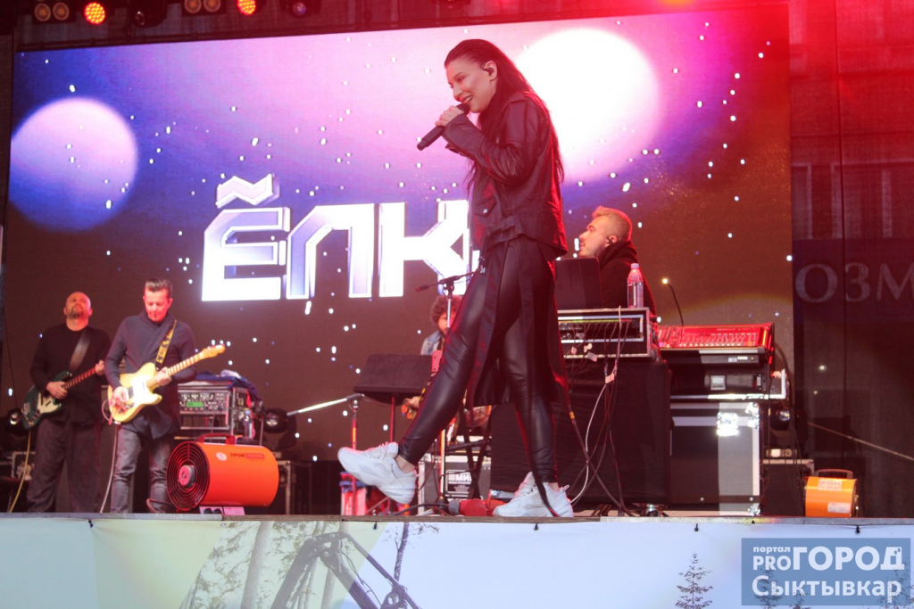 За кулисами: портал PG11.ru встретился с Елкой и ее фанатами после концерта (видео)