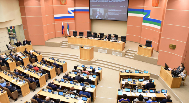 В Госсовете Коми создадут группу, которая займется вопросами соцвыплат для семей с детьми