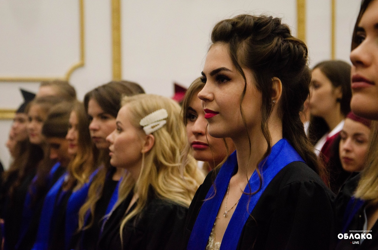 «80 тысяч рублей в месяц, для начала»: сыктывкарские выпускники рассказали, сколько хотят зарабатывать