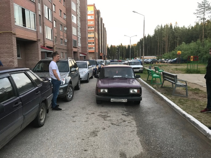 В Сыктывкаре сбили 6-летнюю девочку, которая выскочила из авто