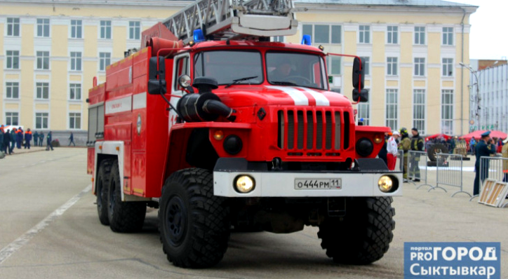 За сутки в Коми произошло три мощных пожара