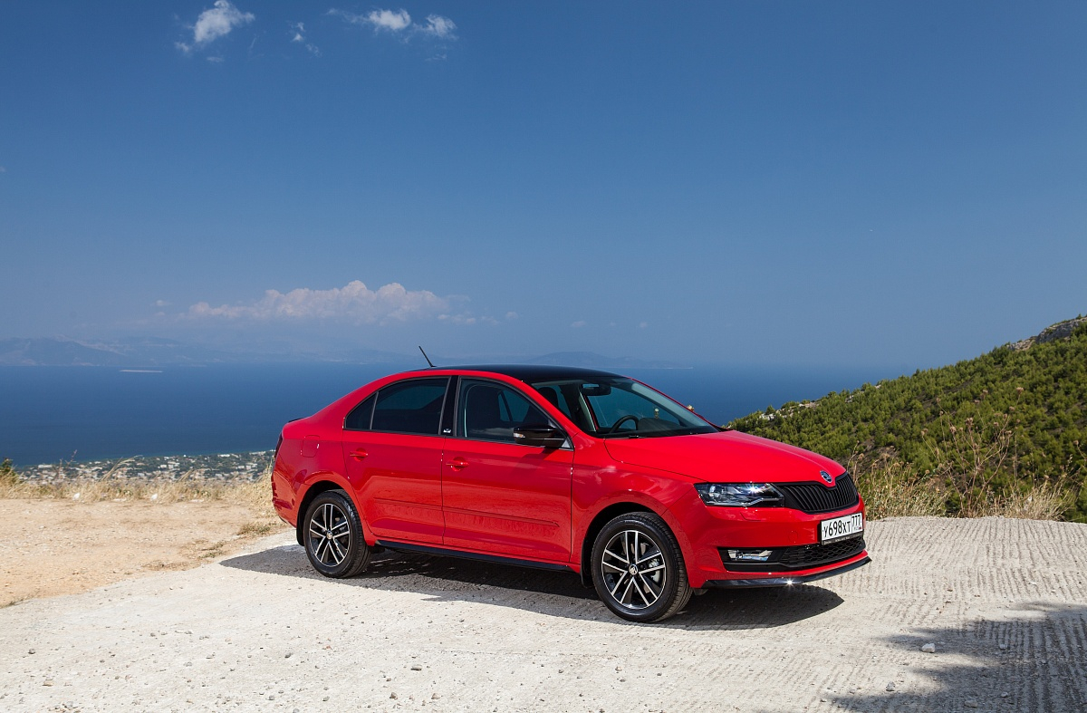 Лайфхак: как выгодно приобрести семейный автомобиль SKODA в июле