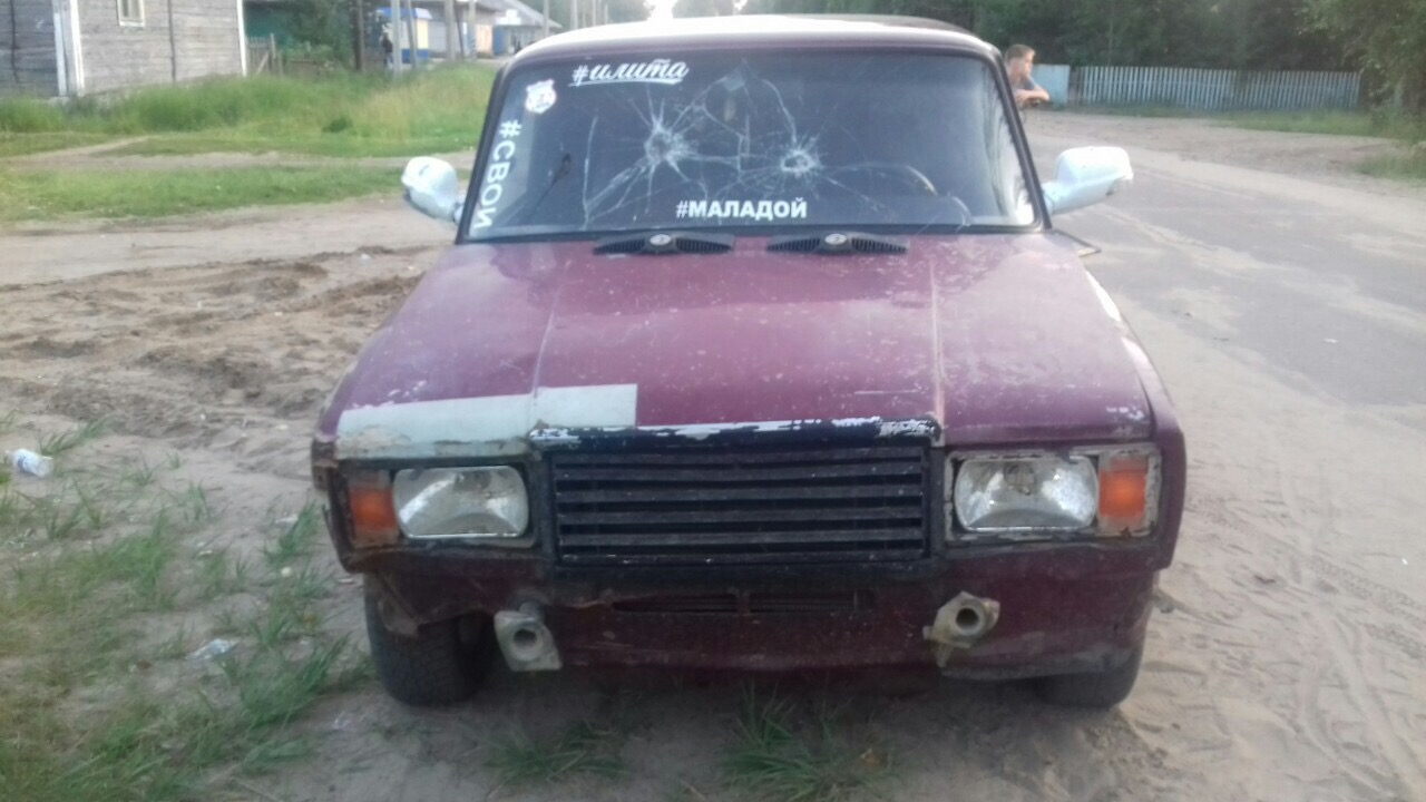 Под Сыктывкаром пьяный лихач на «семерке» без номеров сбил подростка (фото)