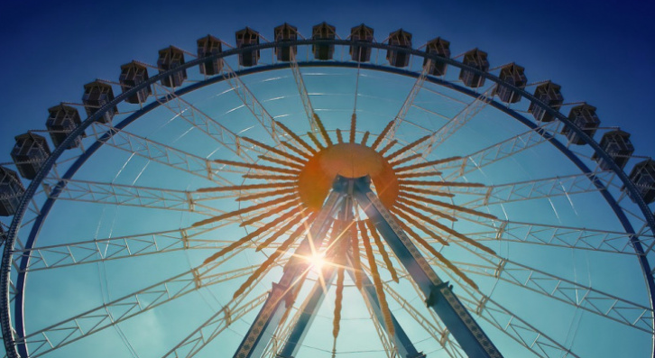 «Государство денег не выделит, а вот мы сможем!»: в Коми восстанавливают колесо обозрения