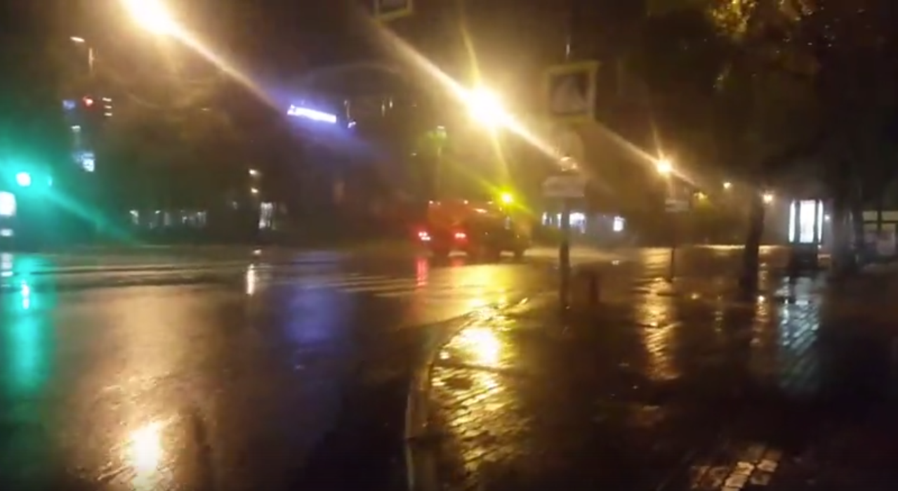 Сыктывкарская мэрия рассказала, зачем моют дороги в дождь