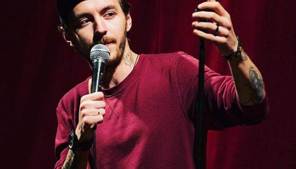 В Сыктывкаре выступит заикающийся стендап-комик