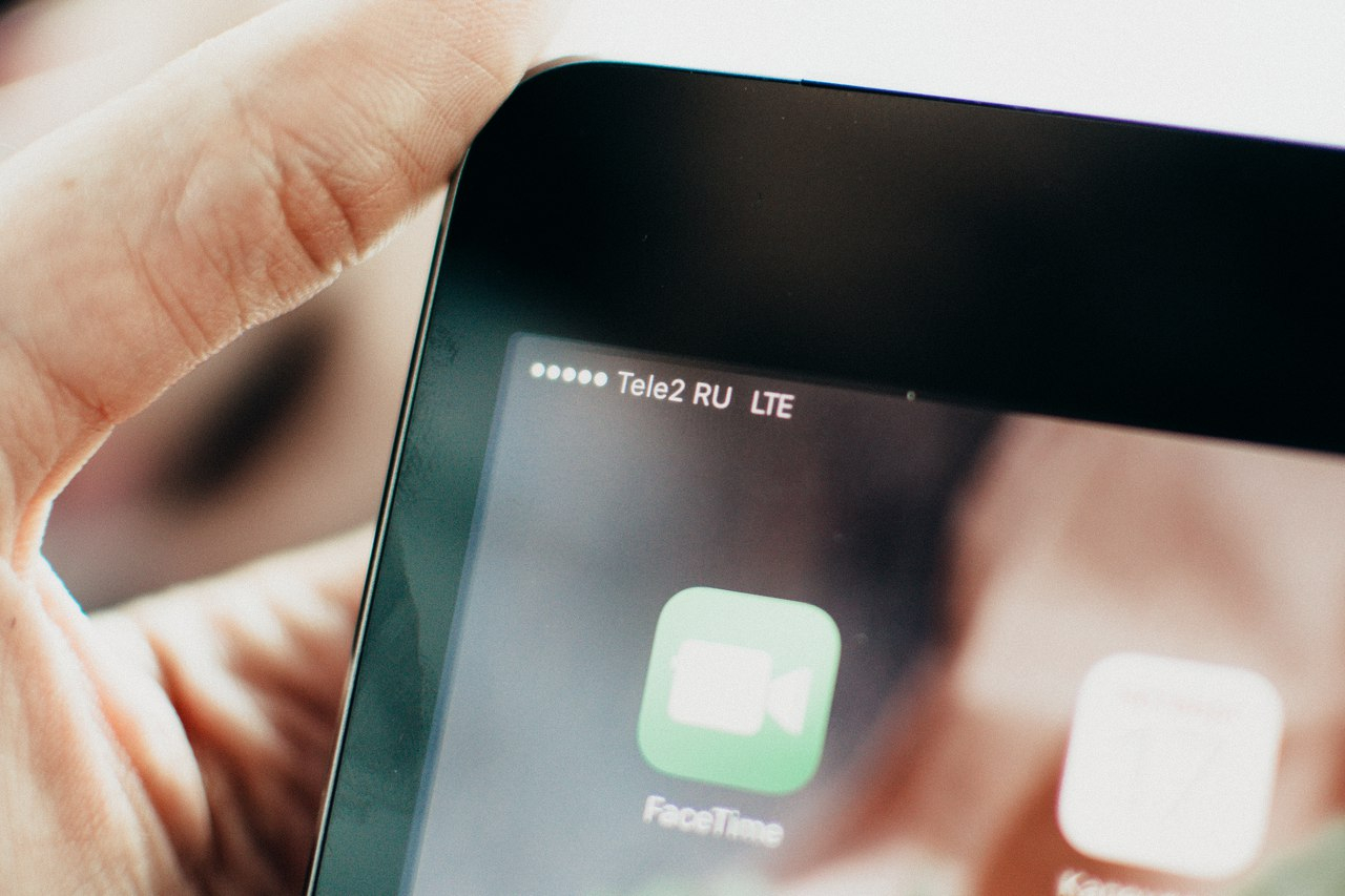 Абоненты Tele2 ежедневно скачивают 1 Тб интернет-трафика в аэропорту