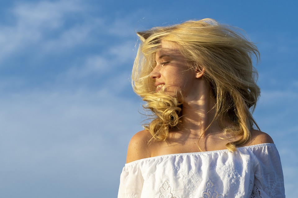 Голосование за участницу бьюти-проекта «Преображение» продолжается