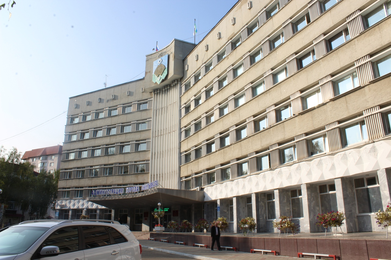 В мэрии Сыктывкара проходит планерка: онлайн-трансляция