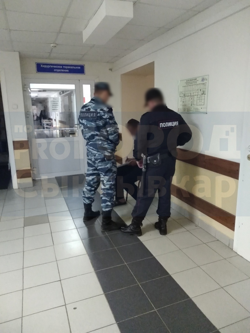 Водителя «Лексуса», из-за которого погибли отец с сыном, доставили в СИЗО