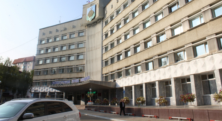 За кресло мэра Сыктывкара борются три кандидата