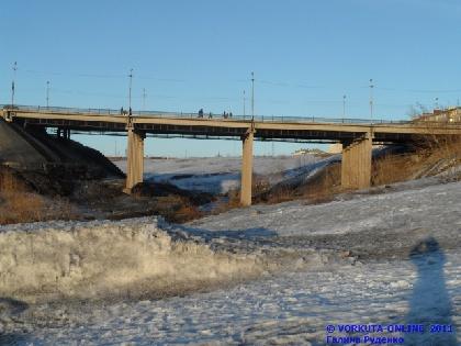 В Коми расследуют гибель студента, который упал с моста