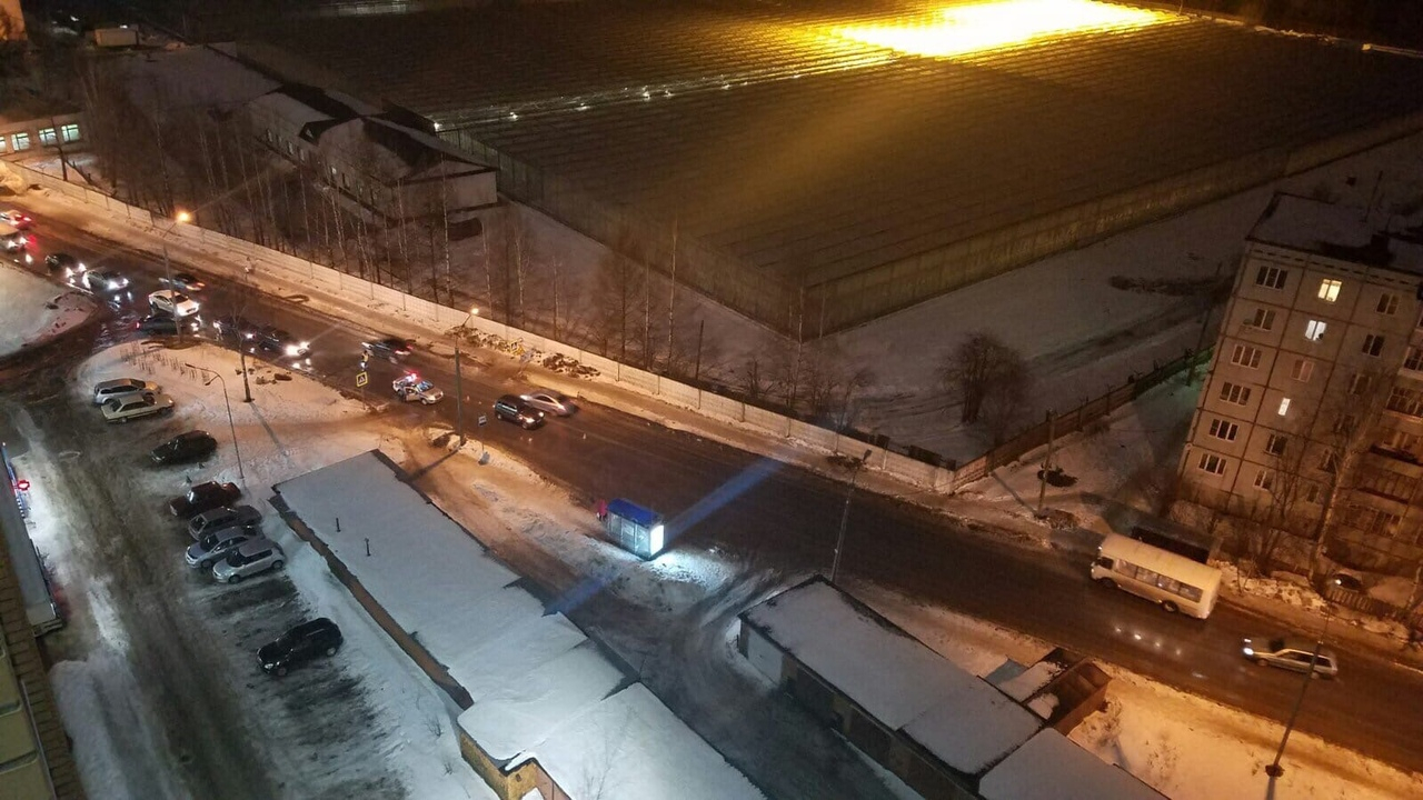 В Сыктывкаре водитель «Нивы» сбил 10-летнюю девочку (фото)