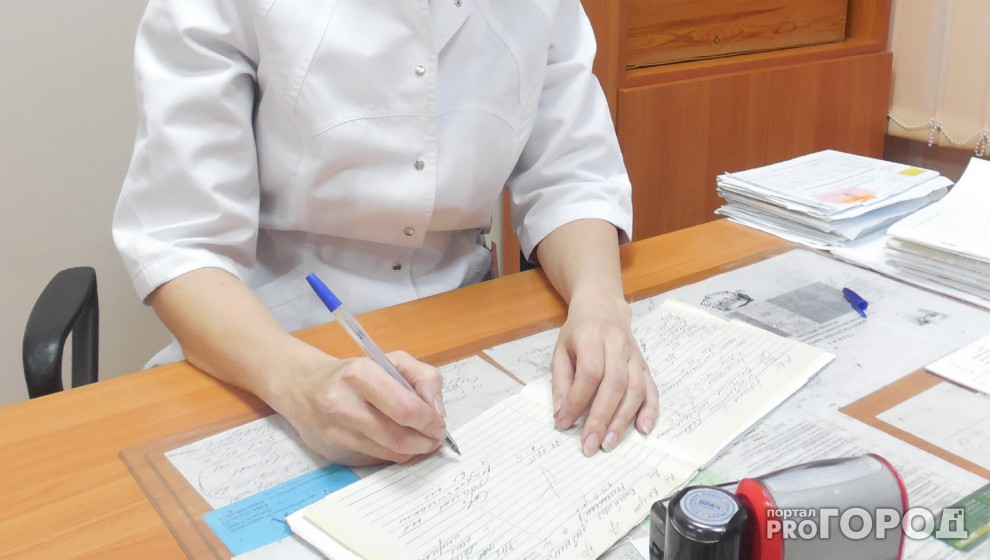 Продавец из Коми, которую грабитель порезал ножом, продолжит лечение в Москве