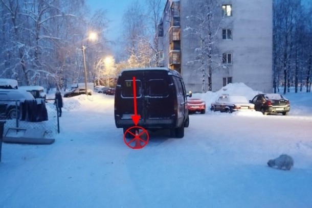 В Сыктывкаре под колеса «Газели» попала пенсионерка