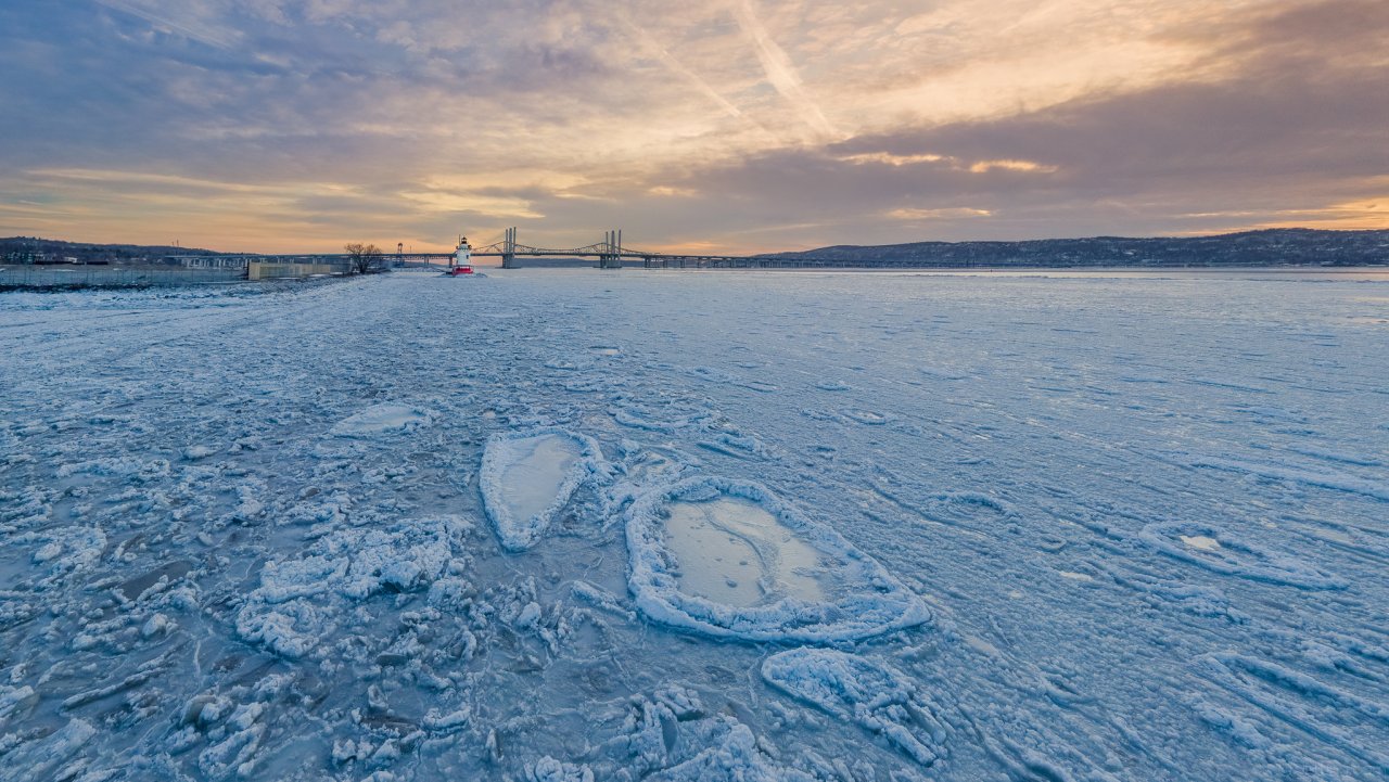 В Коми ищут рыбака, который пропал из лесной избушки