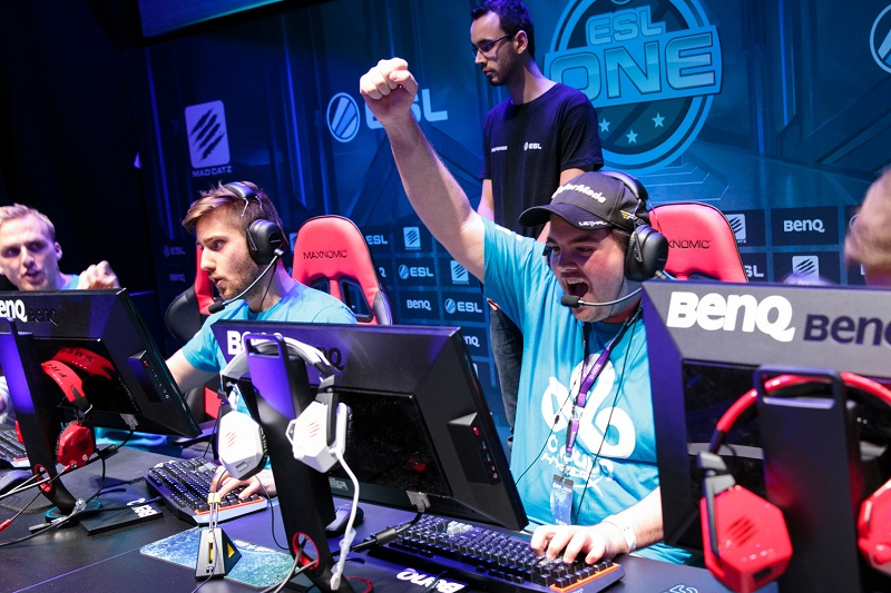 Какие виды спорта успешно осваивают киберпространство