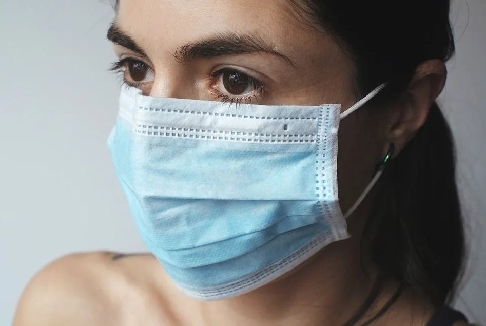 Медики назвали людей с повышенным риском смерти от COVID-19