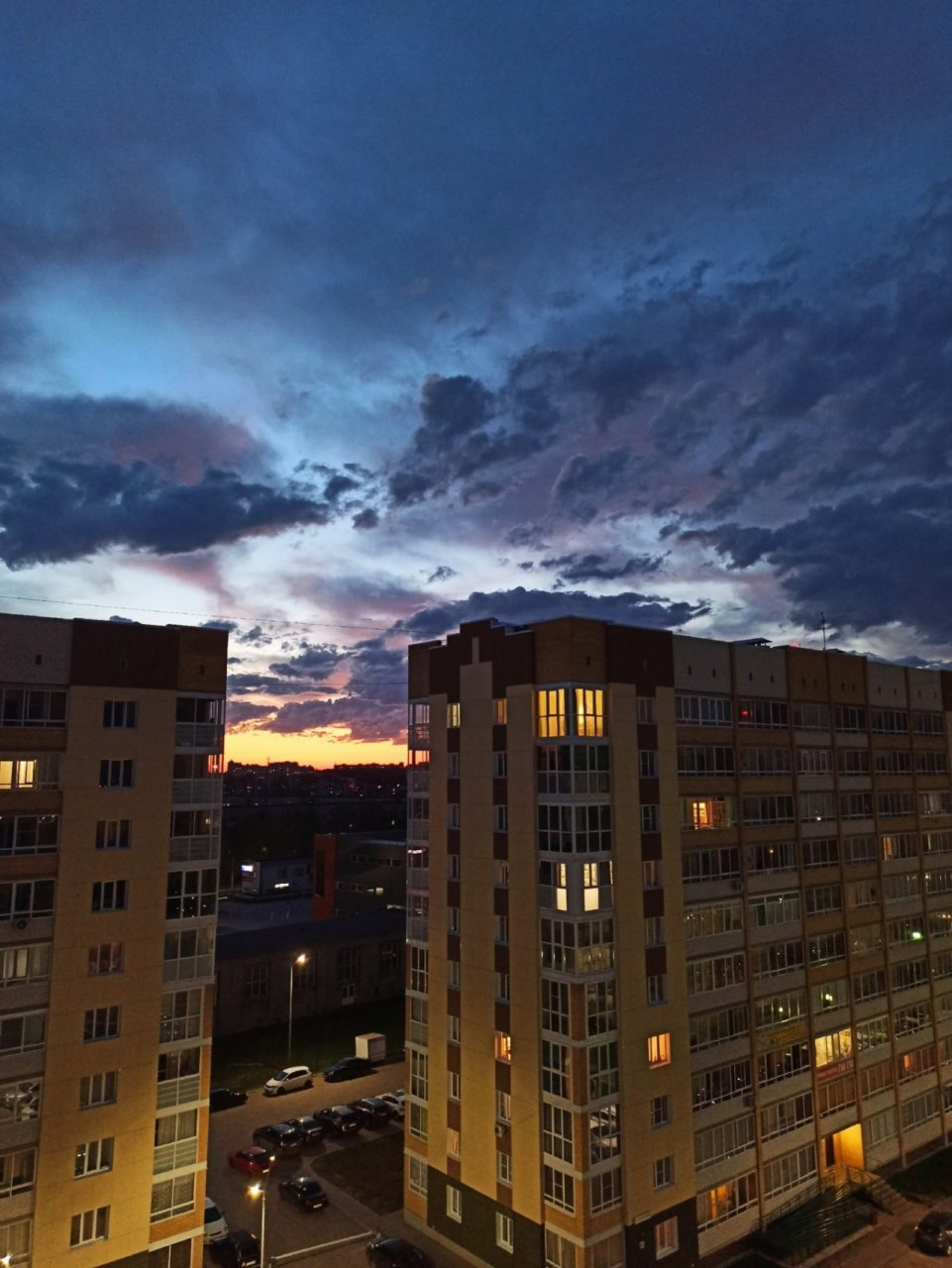 Фото дня в Сыктывкаре: завораживающий весенний закат