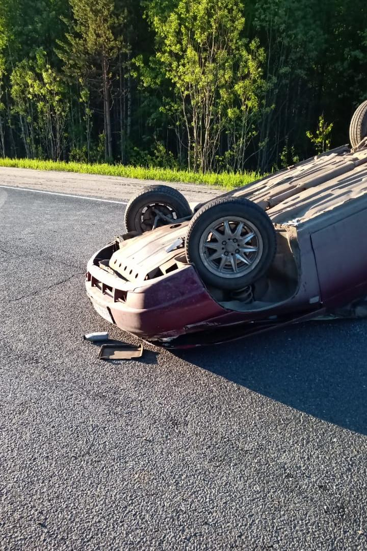 В Коми 22-летняя девушка села пьяной за руль и попала в аварию