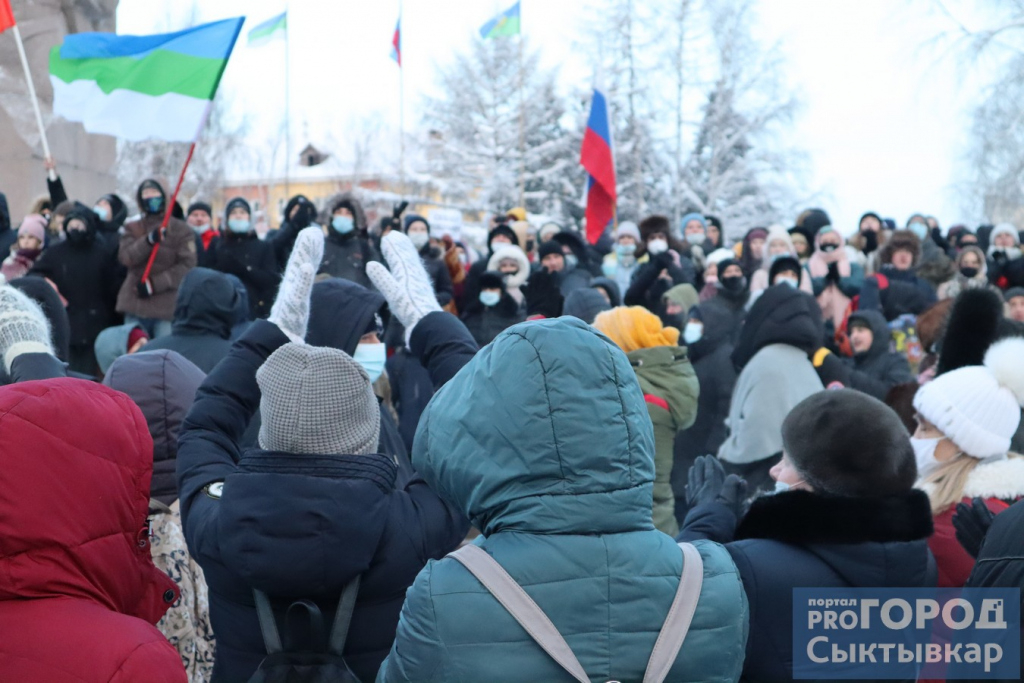 «В дома к людям ломится полиция»: общественники Коми призвали силовиков не мешать протестам