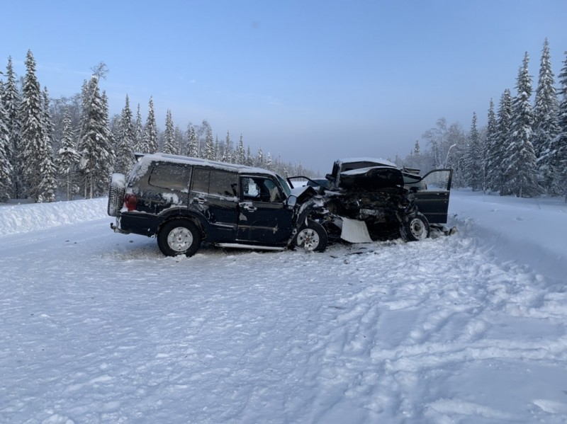 Появились подробности страшной аварии с двумя погибшими в Коми