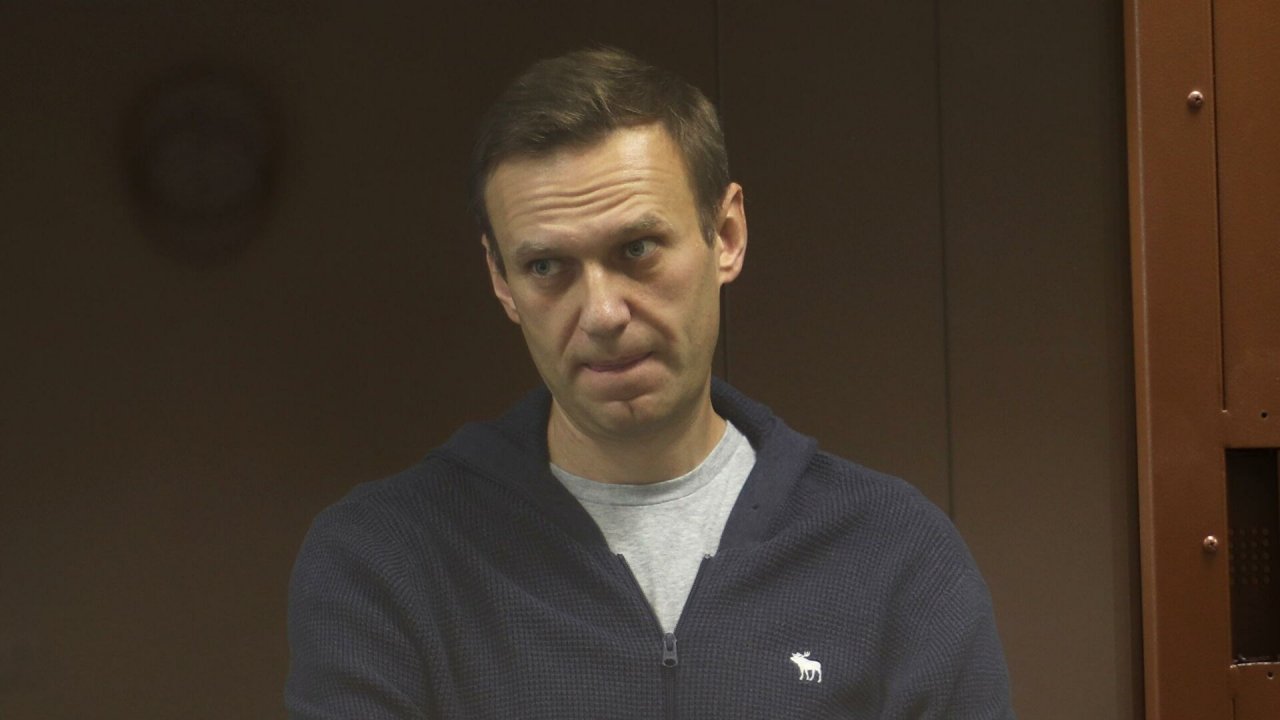 ЕСПЧ потребовал у правительства РФ немедленно отпустить Навального