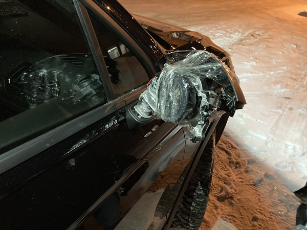 Сыктывкарец разгромил два автомобиля