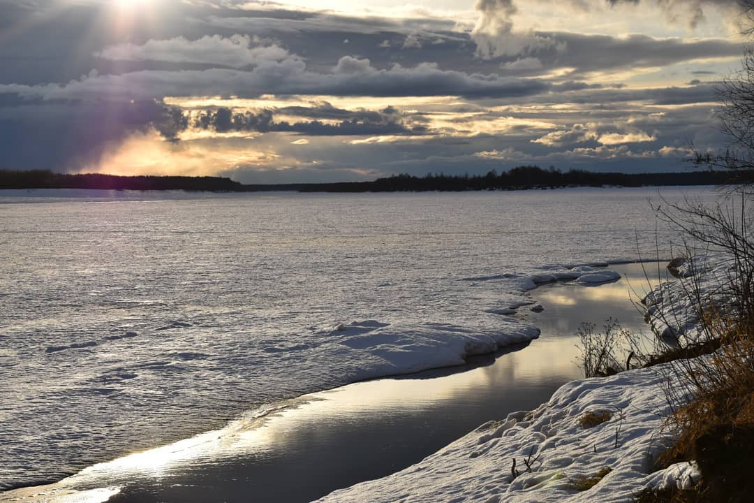 Фото дня в Коми: небо над весенними просторами
