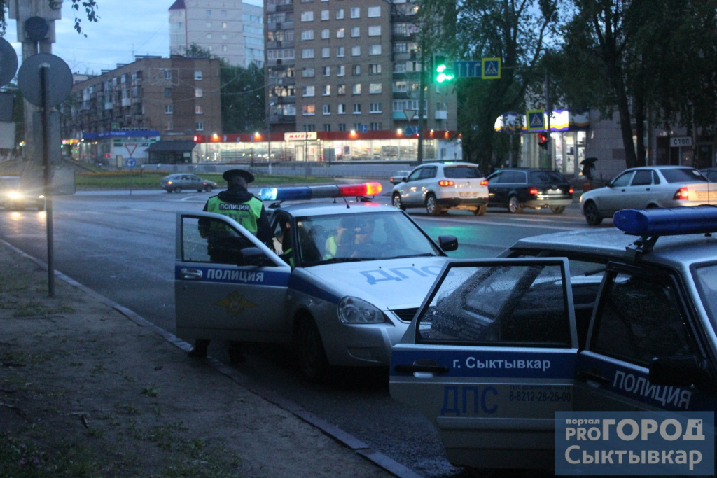 Житель Коми два года катался с поддельными водительскими правами