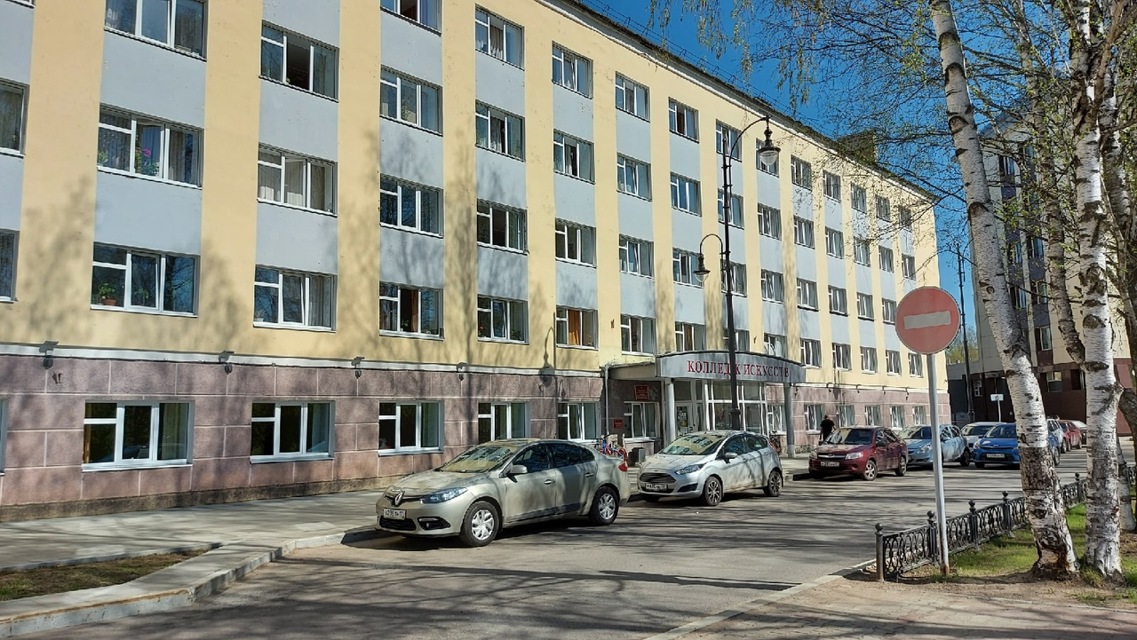 Возле школ в Сыктывкаре начали дежурить стражи порядка