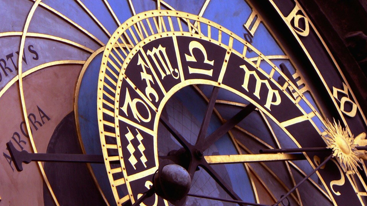 Как прожить июль правильно: гороскоп на месяц для всех знаков Зодиака