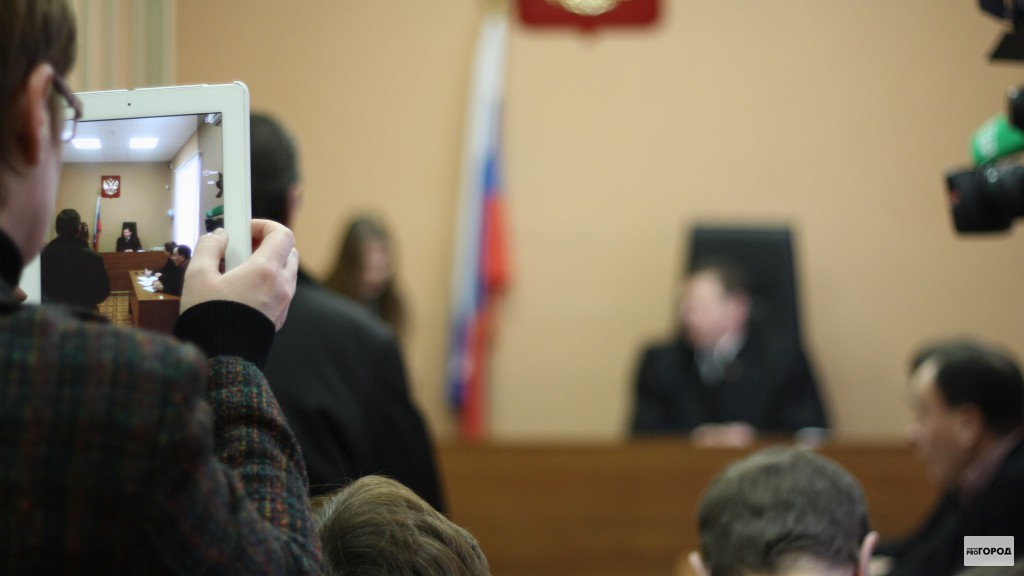 В Коми депутат не рассказал о своих доходах и лишился должности