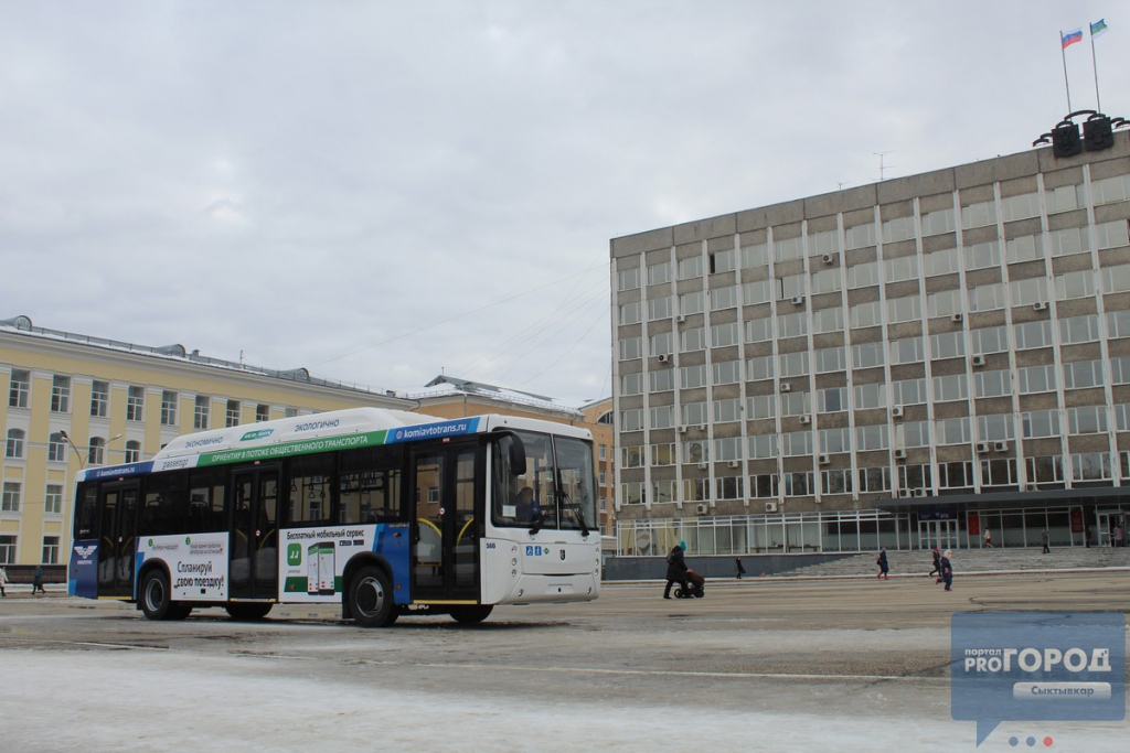 В Коми поднимут зарплату водителям автобусов